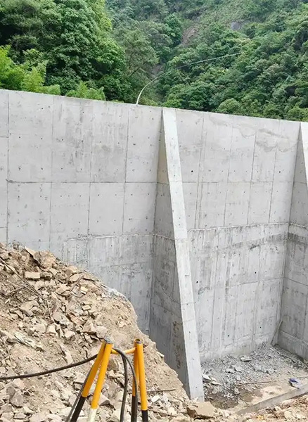 秦皇岛青龙满族自治县重力式挡土墙